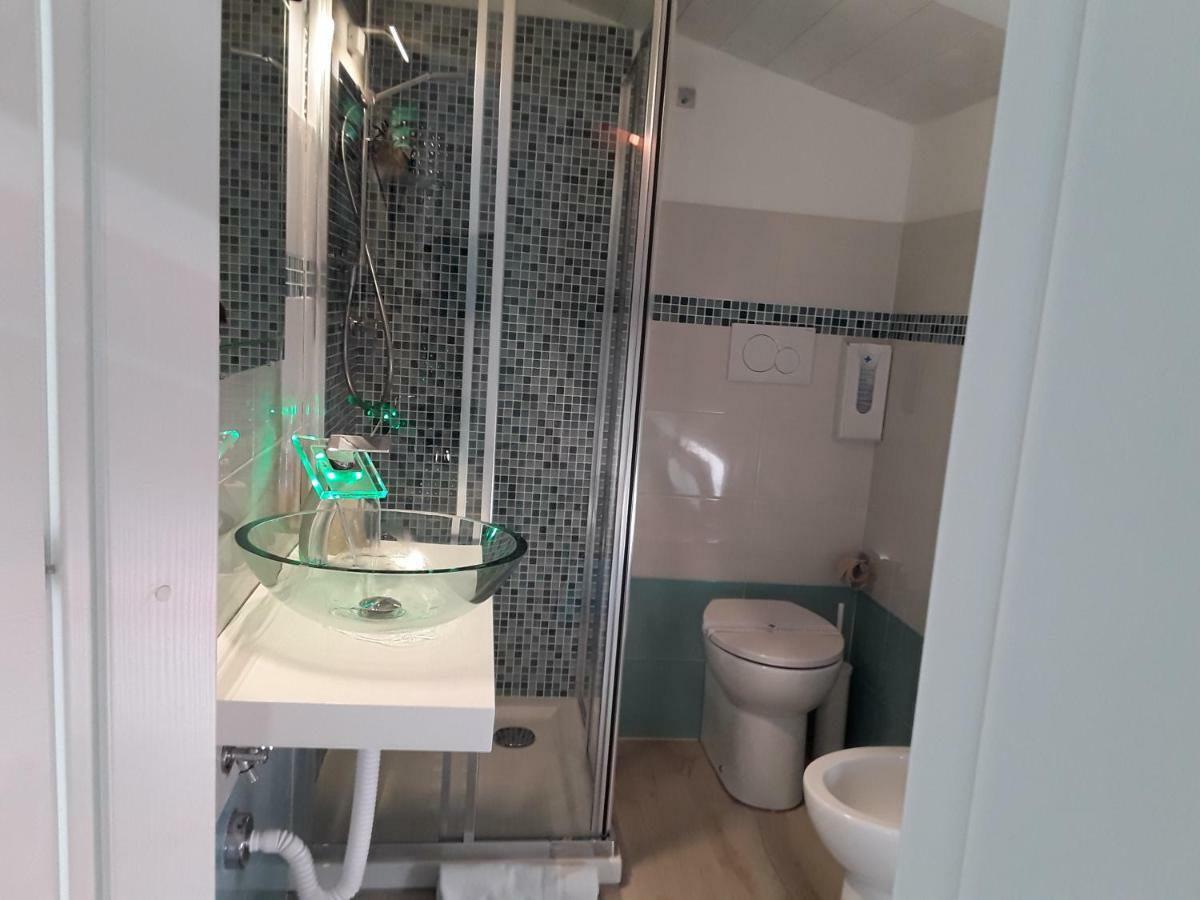 Acquamarina B&B 福洛尼卡 外观 照片